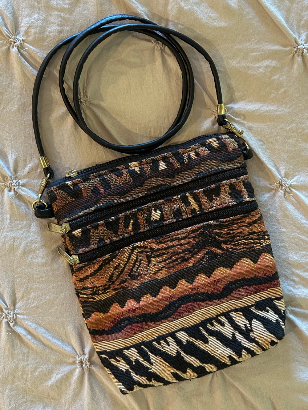 🐆 Fun Boho Animal Print Crossbody Bag in Multi Brown/Black 🦓 - Picture 2 of 10